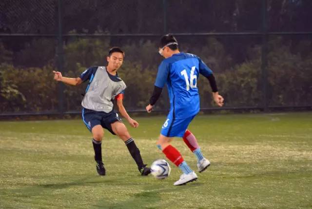 非的同时更 非的同时更