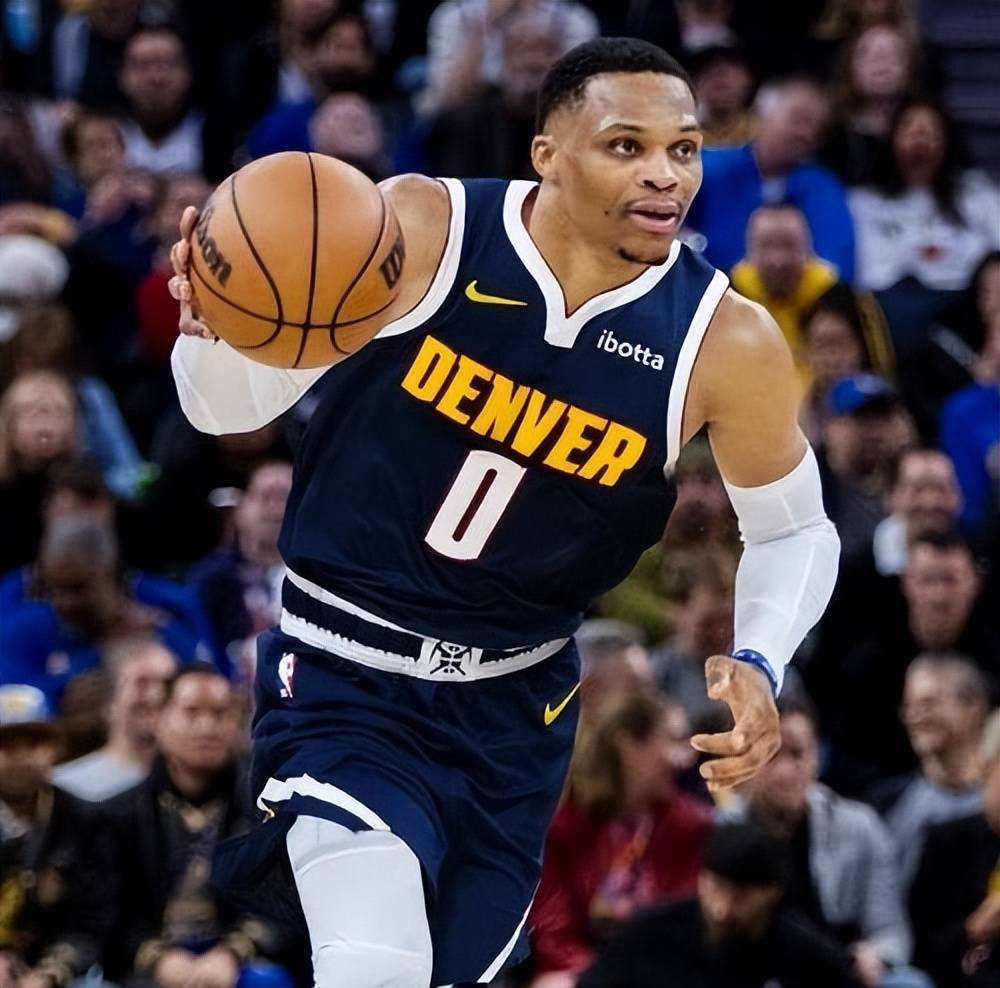 富勒姆在他 富勒姆在他