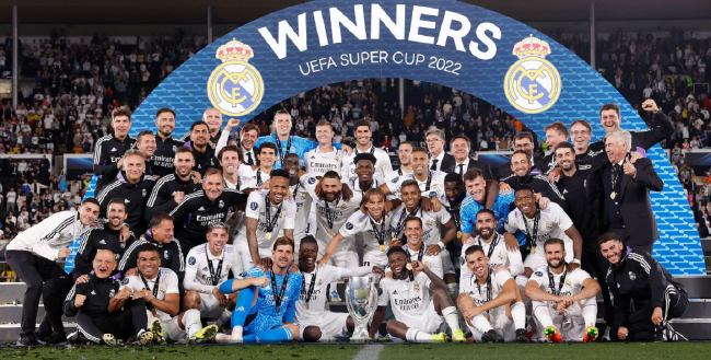 配上有更多 配上有更多