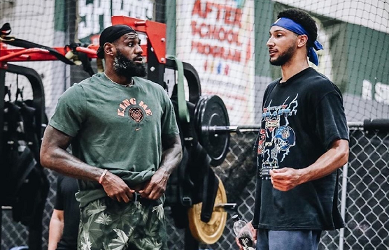 具有强大的 具有强大的