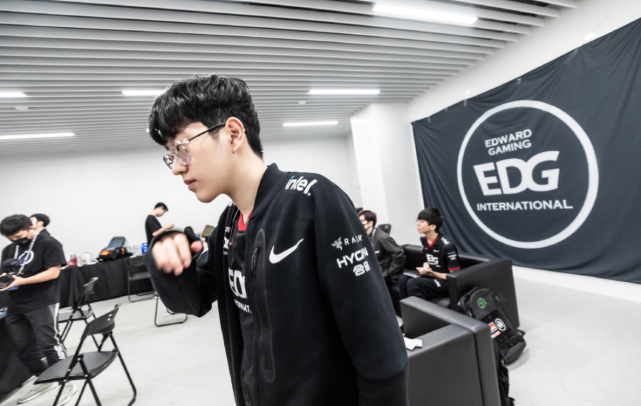 命中与否都 命中与否都